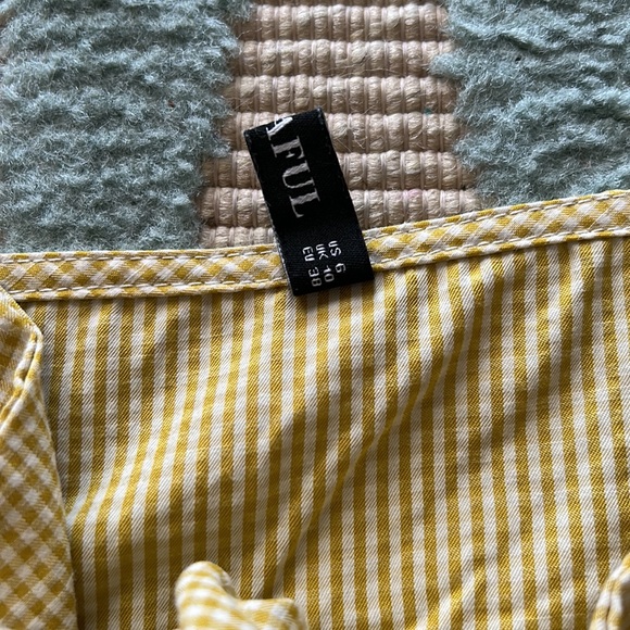 Checkered Ruffled Dress - Picture 3 of 3